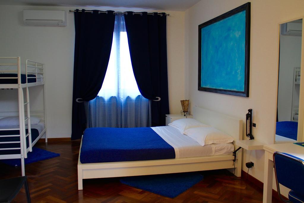 B&B Nature Colors Civitanova Marche Kamer foto